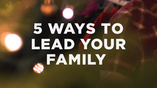 20121222_5-ways-to-lead-your-family-through-the-christmas-chaos_medium_img